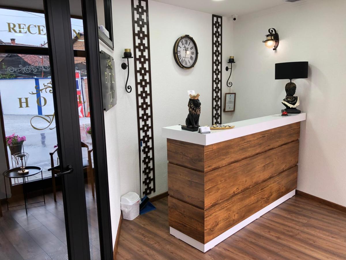 Hotel Fjorr Prizren Zewnętrze zdjęcie
